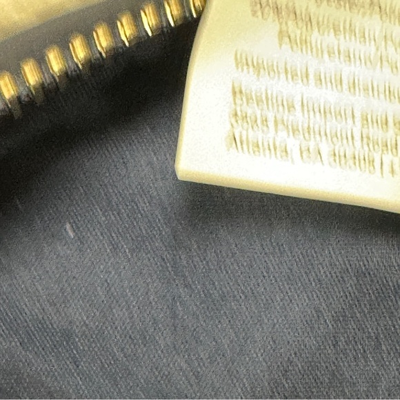 I am  (Brand)  Small Navy Quilted Crossbody Bag, 6 x 2.5 x 7 NWT - Picture 9 of 12